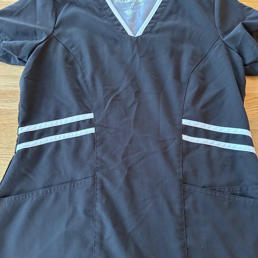Greys Anatomy scrub top size small